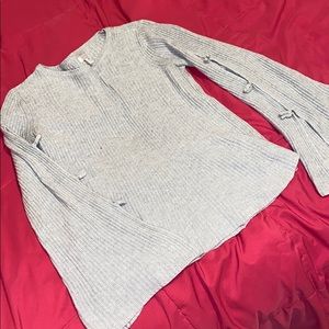 LC sweater